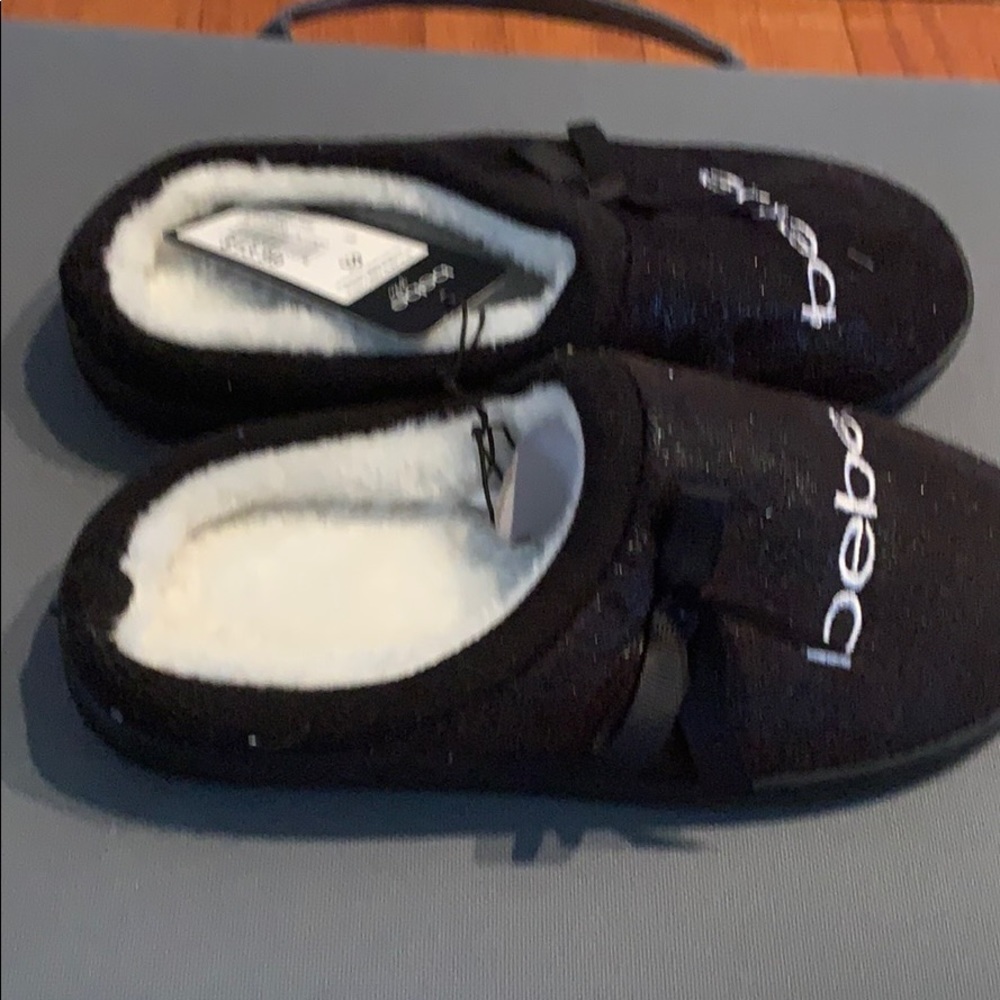 Slippers - Picture 2 of 4